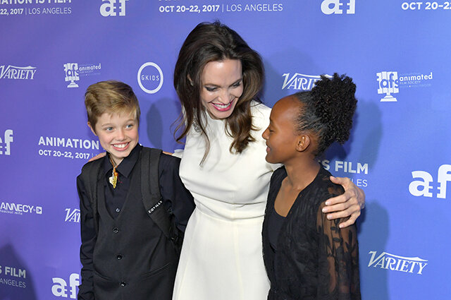 Шайло Джоли-Питт, Анджелина Джоли, Захари Джоли-Питт