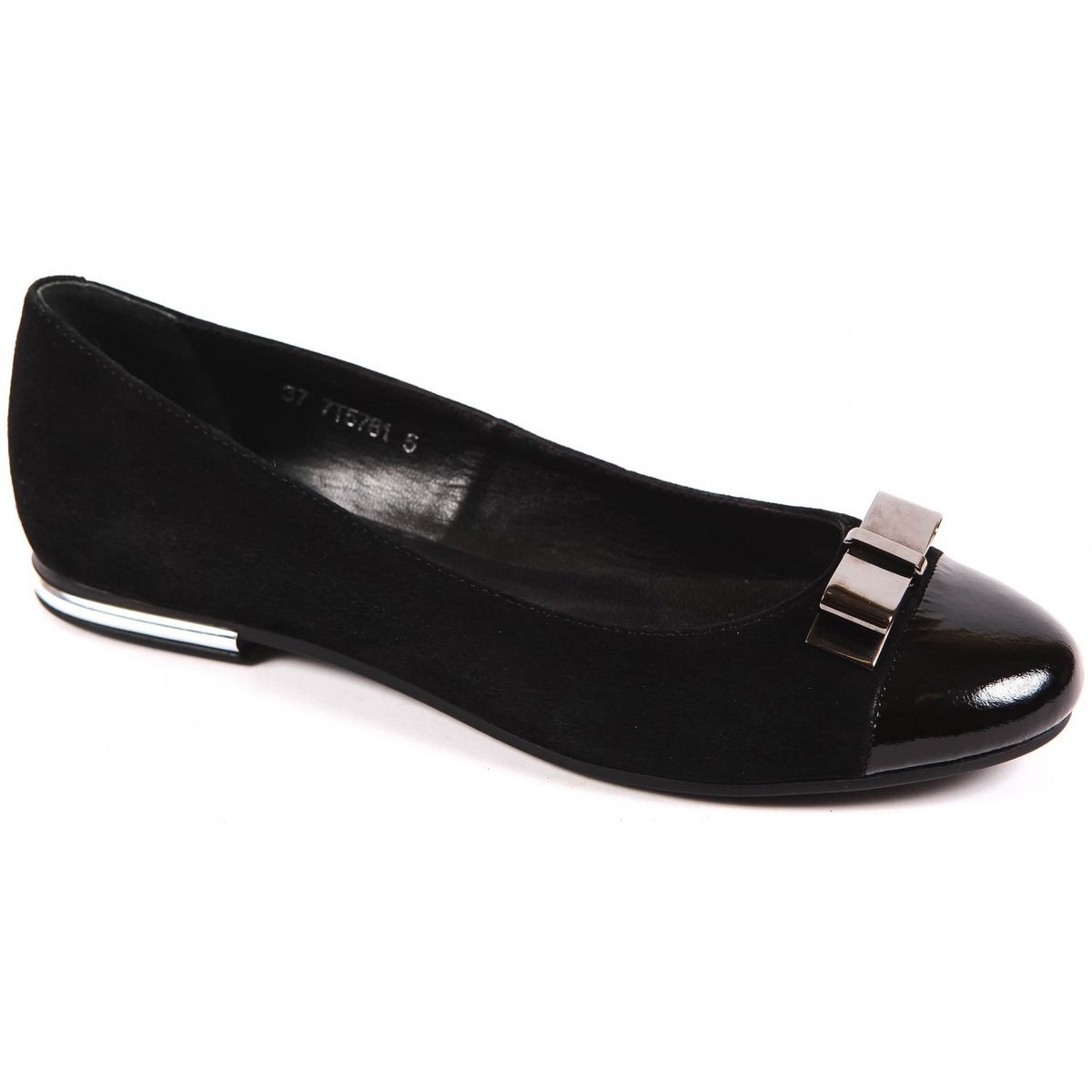 Арт. 7T 5781. Натуральная кожа. Размеры 36-40.
Фабричная цена, действующая на территории Челябинска – 2000 ₽. 