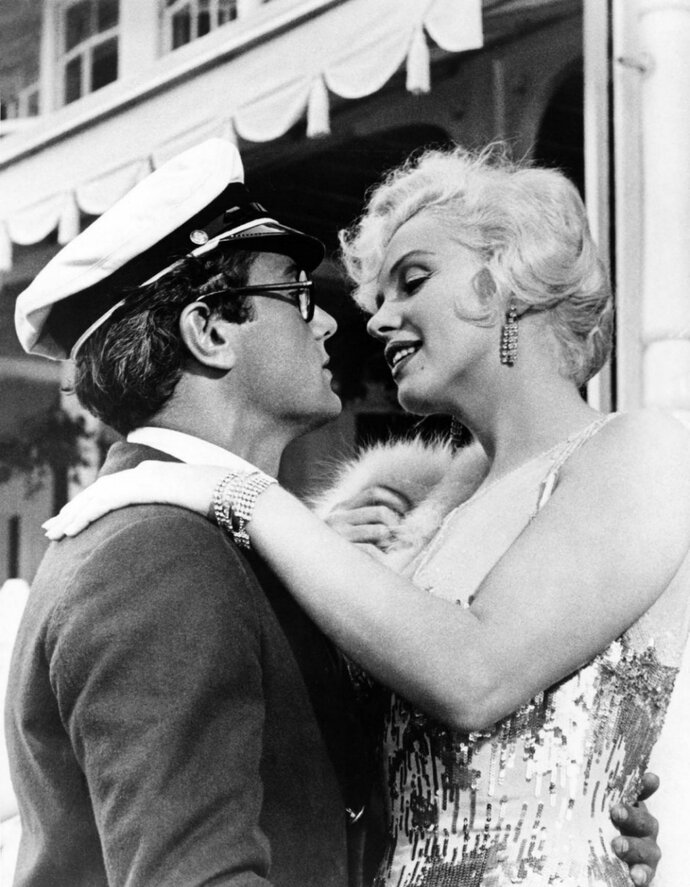 Красотка Мэрилин разочаровала Тони