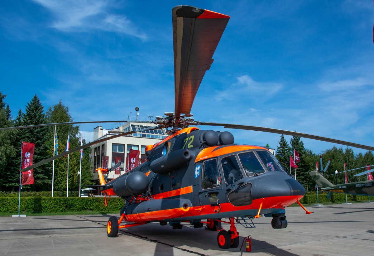 2. Вертолет для полета в условиях Арктики и Севера Ми-17Ш.