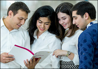  Узбекистанские студенты. Фото с сайта Uztag.info
