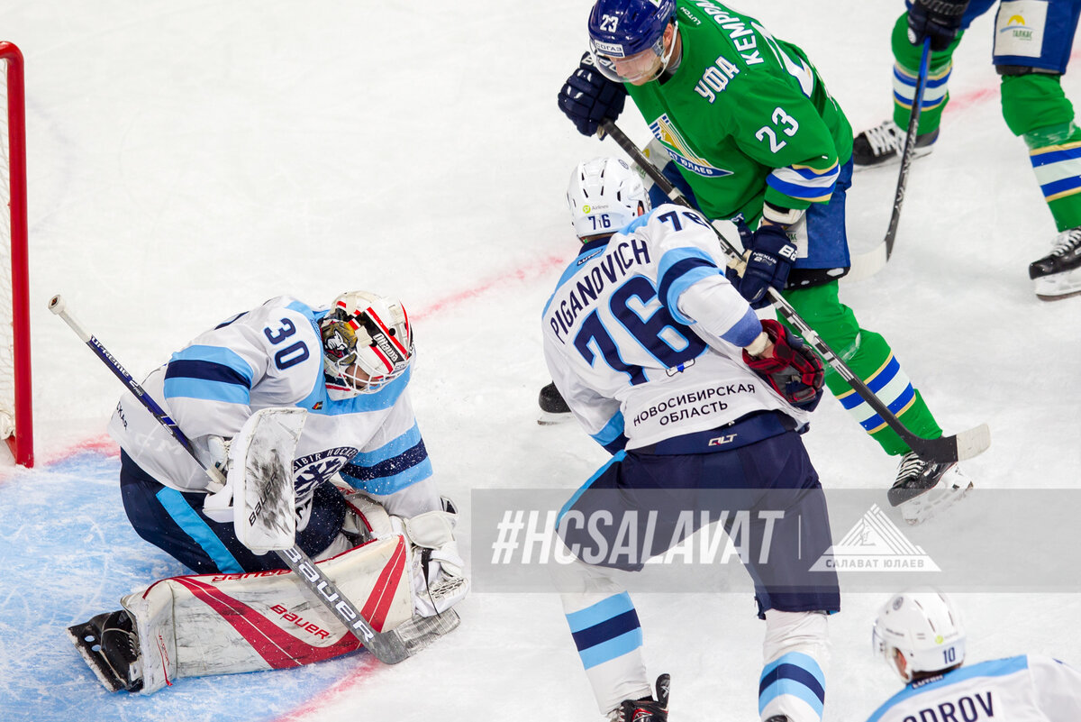 фото: https://hcsalavat.ru/media/photo/