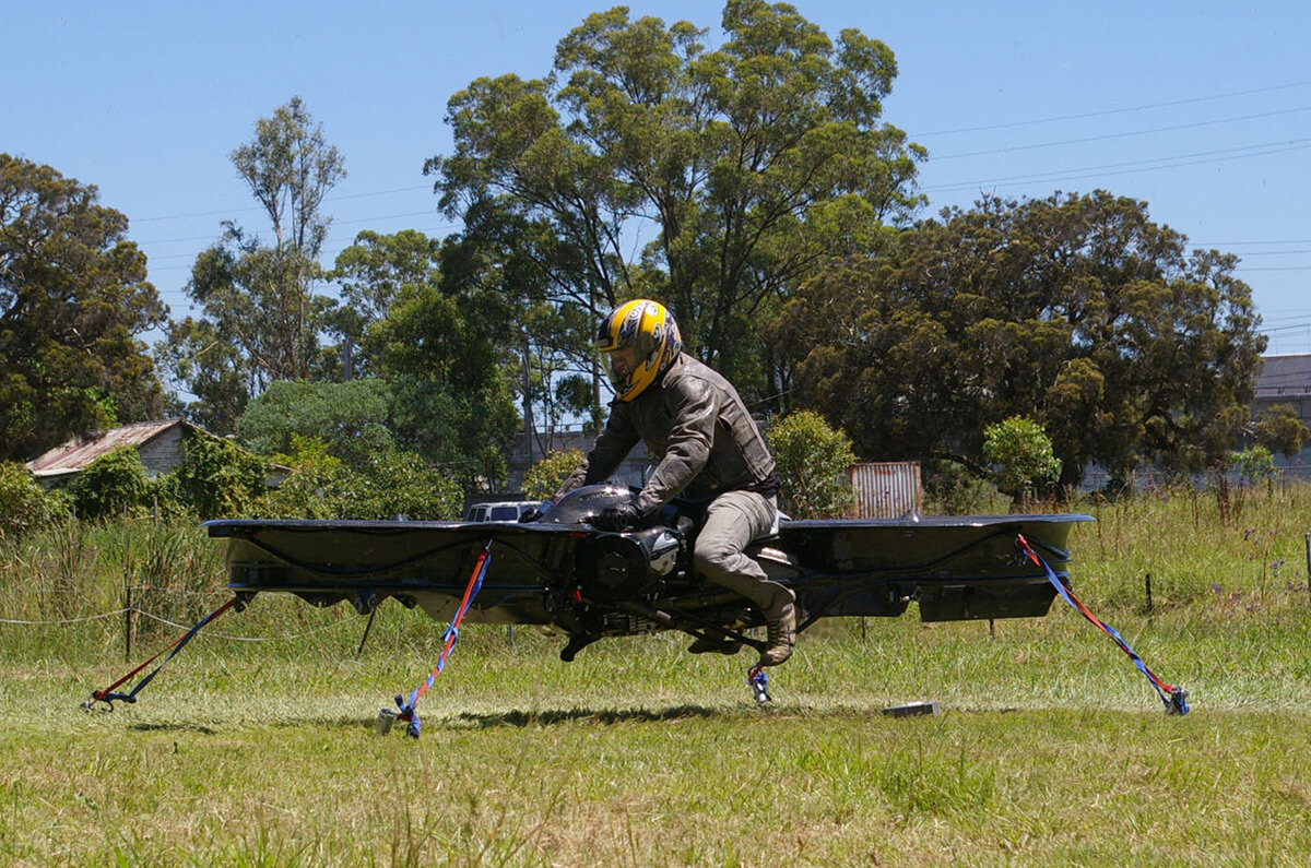 Сухой вес Malloy Hoverbike - 105кг.