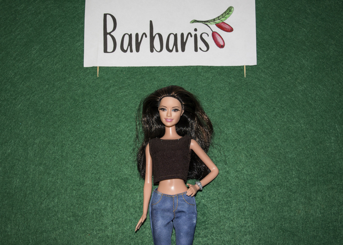 Вот в таком виде она стояла на полке три года