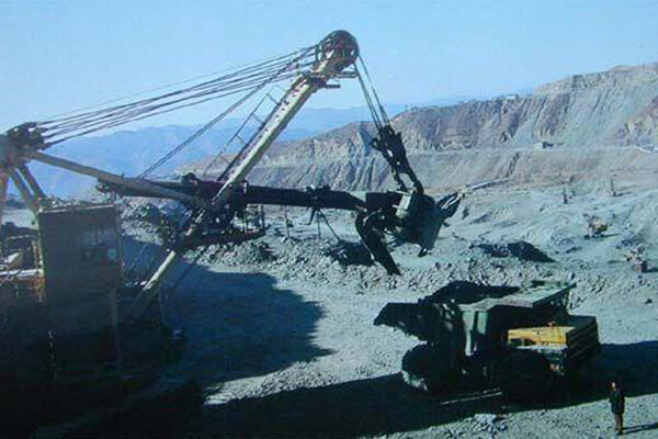 Власти Северной Кореи приговорили к исправительным работам работников Мусанской шахты, которые не выходили на работу.