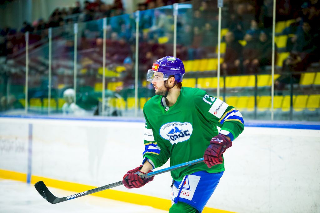 Никита Филатов (на фото) может вернуться в основу "Салавата Юлаева"