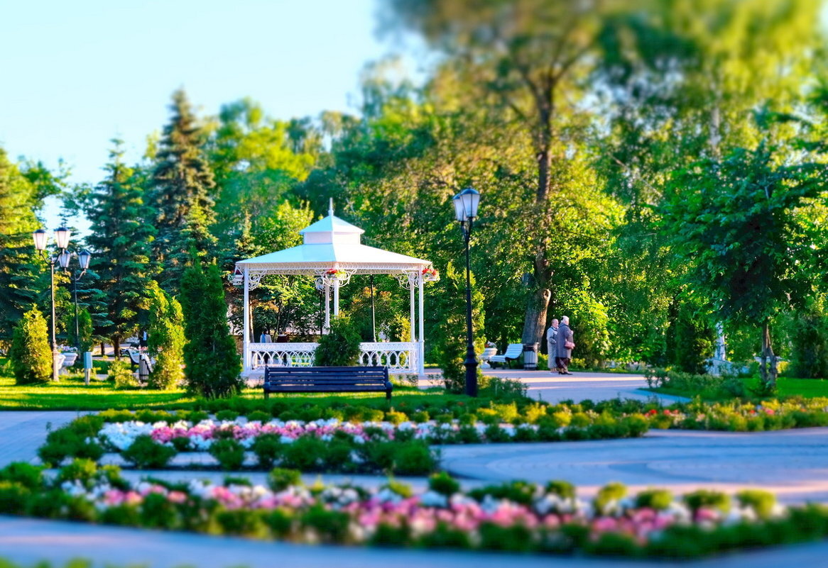 Фонтан в струковском парке самара. Струковский парк в самаре. Сады самары. Струковский сад самара. Сады самары.