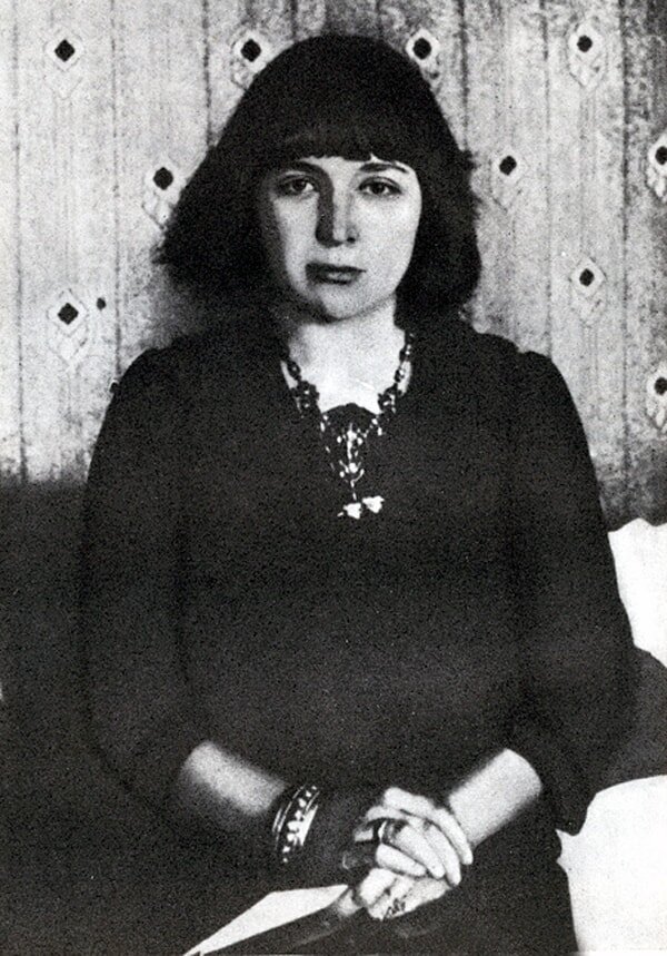 Портрет Марины Цветаевой.