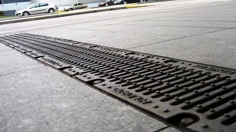 Ливневые решетки чугунные