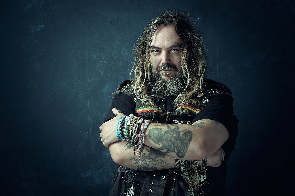 Источник: http://www.purerock.us/home/wp-content/uploads/2017/11/max-cavalera-supports-universal-healthcare-talks-diabetes-fund-you-should-take-care-of-your-own.jpg