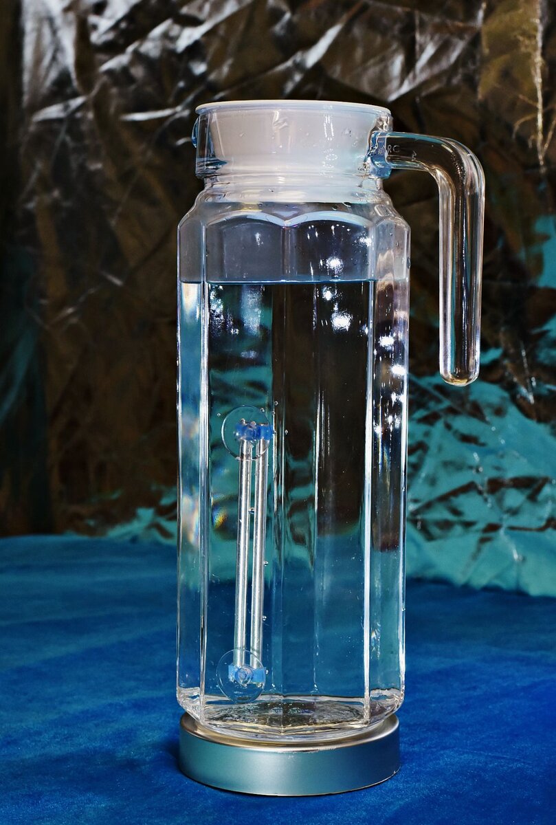 Вода очищенная серебром. Ионизатор серебра для воды. Вода ионизированная серебром. Серебряный обеззараживатель воды. Серебряный очиститель воды.