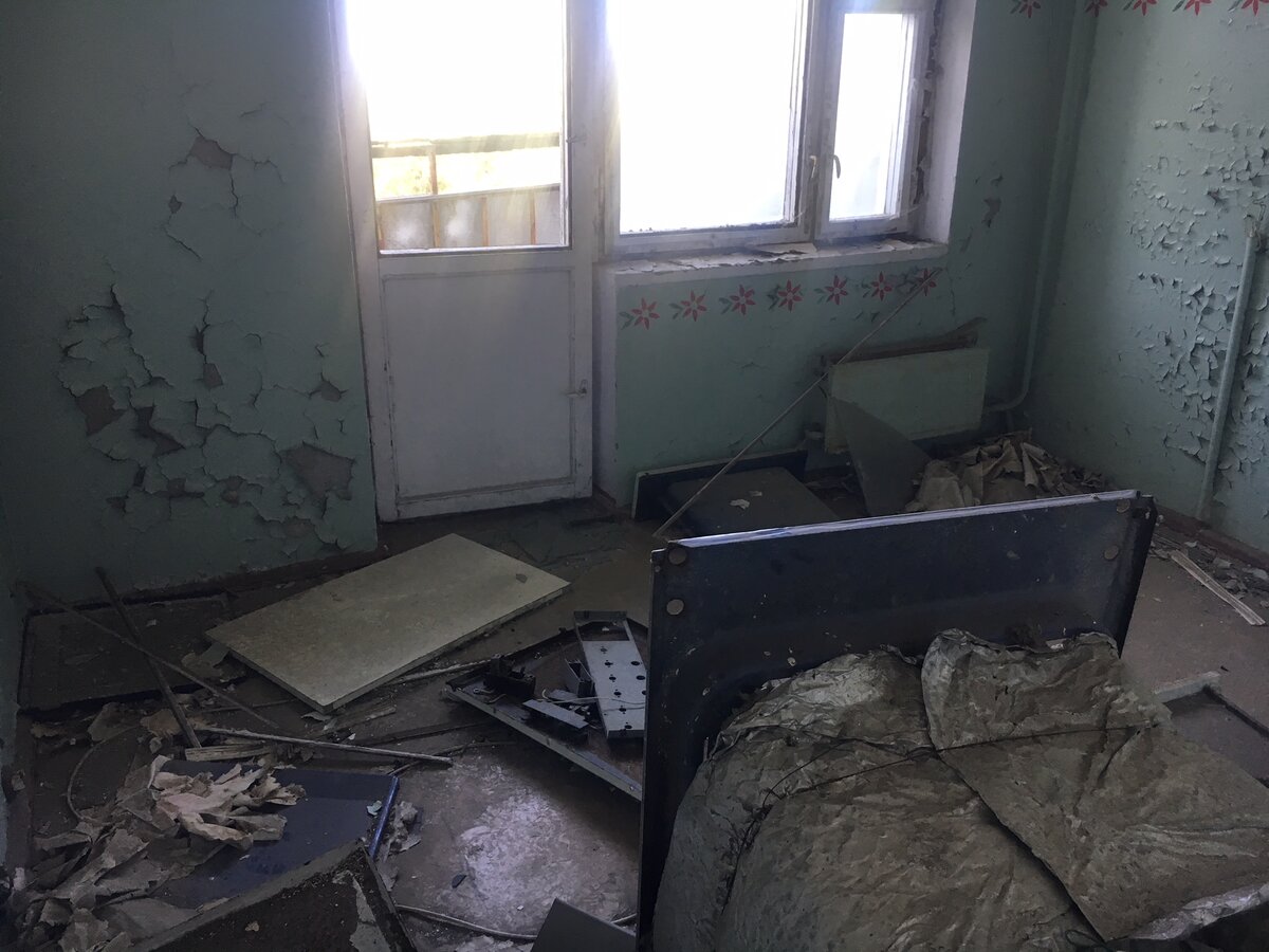 Нашли квартиру Владимира Правика в Припяти, пожарного Чернобыльской катастрофы