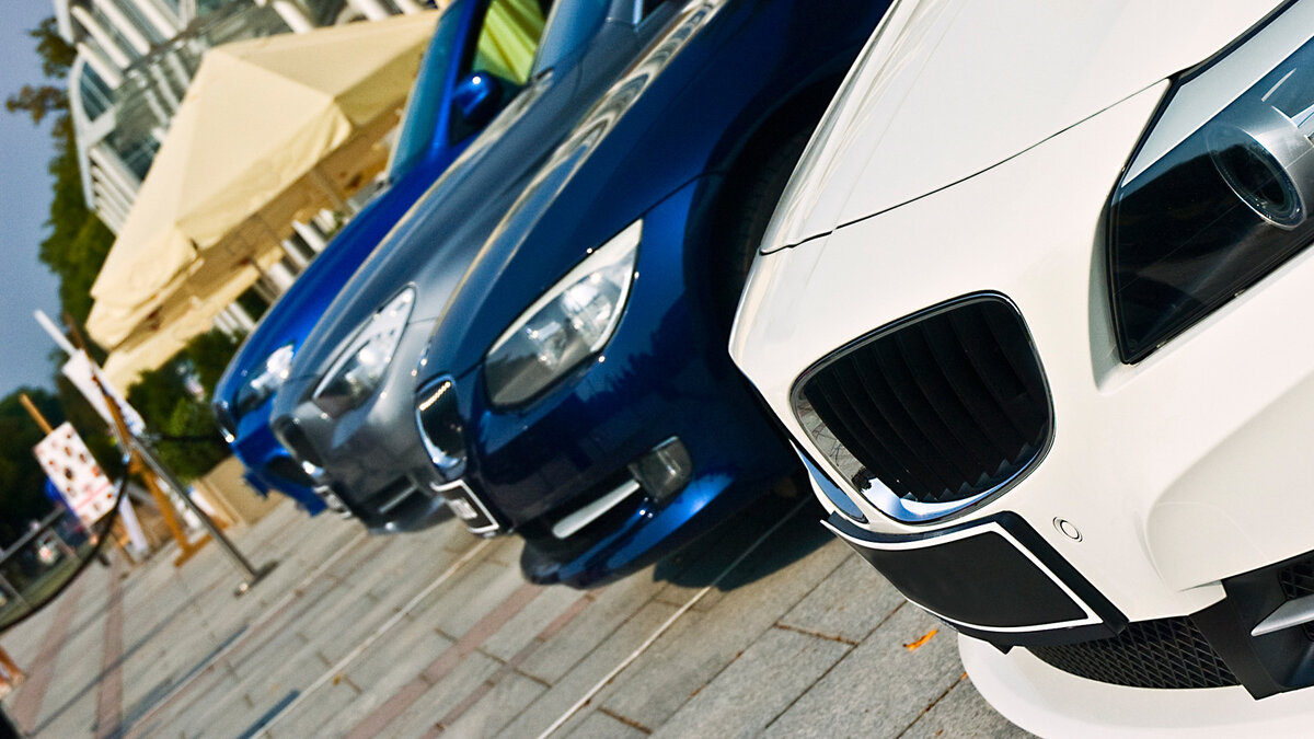 Правительство спешит порадовать россиян нововведениями, помимо стандартной посленовогодней индексации цен дилеров россиян ждет еще и повышение утилизационного сбора. После Нового Года хоть потоп, традиционно после НГ  приходится подтягивать пояса.