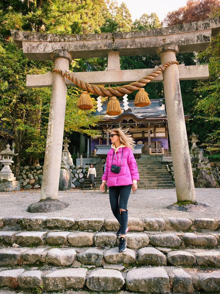 Храм Хатиман-Дзиндзя в Ширакава-го