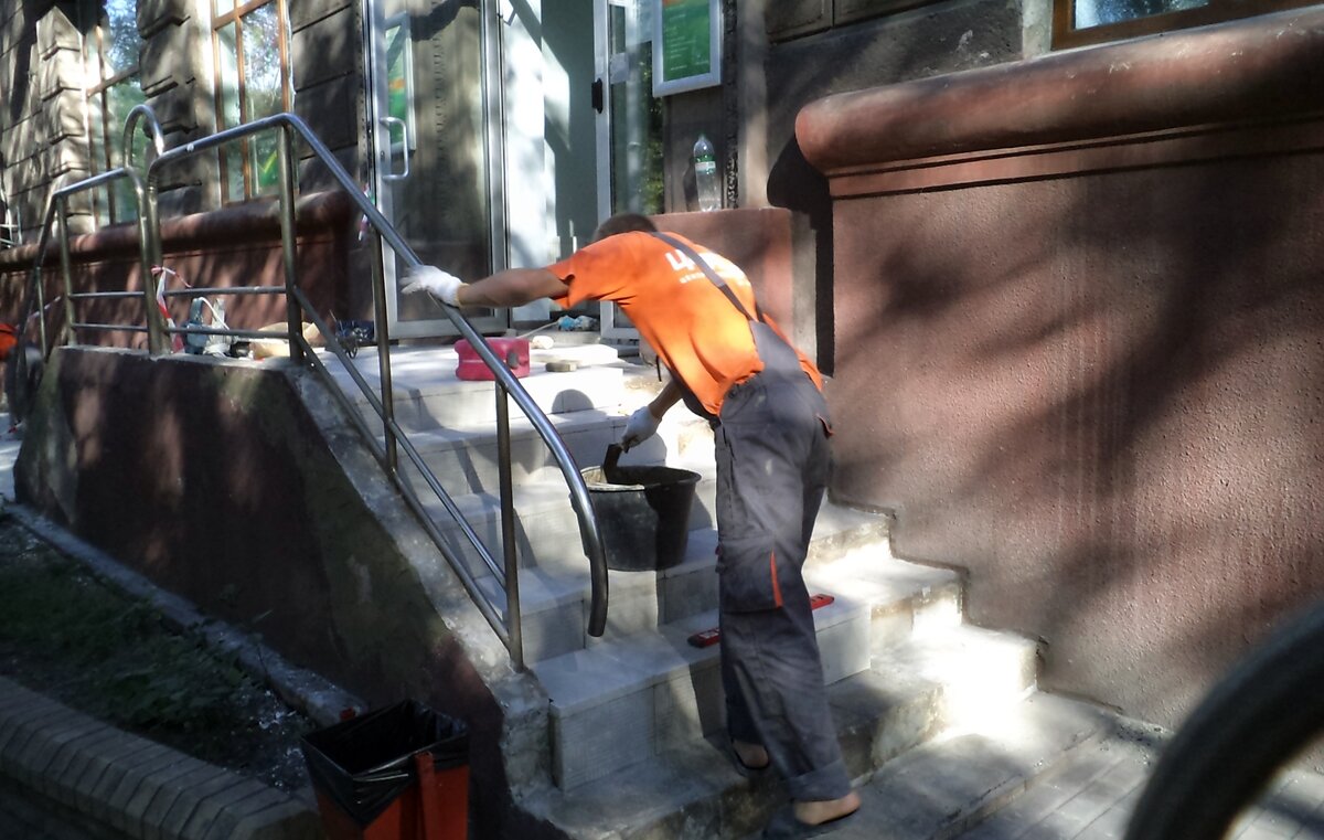 Карьера шабашника с нуля. Чтобы купить уровень взял аванс