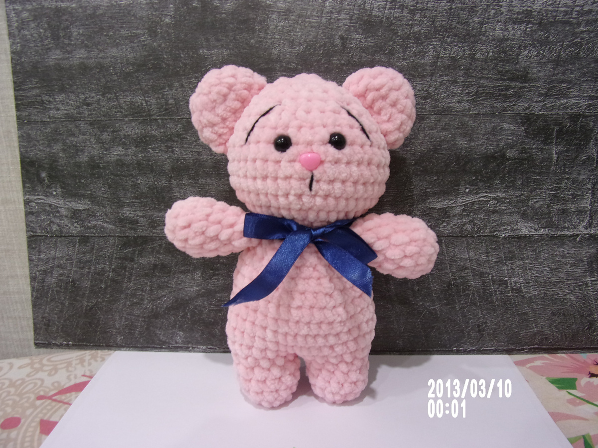 Розовый мишка