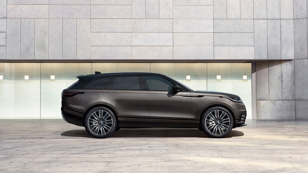 Range Rover Velar Auric Edition