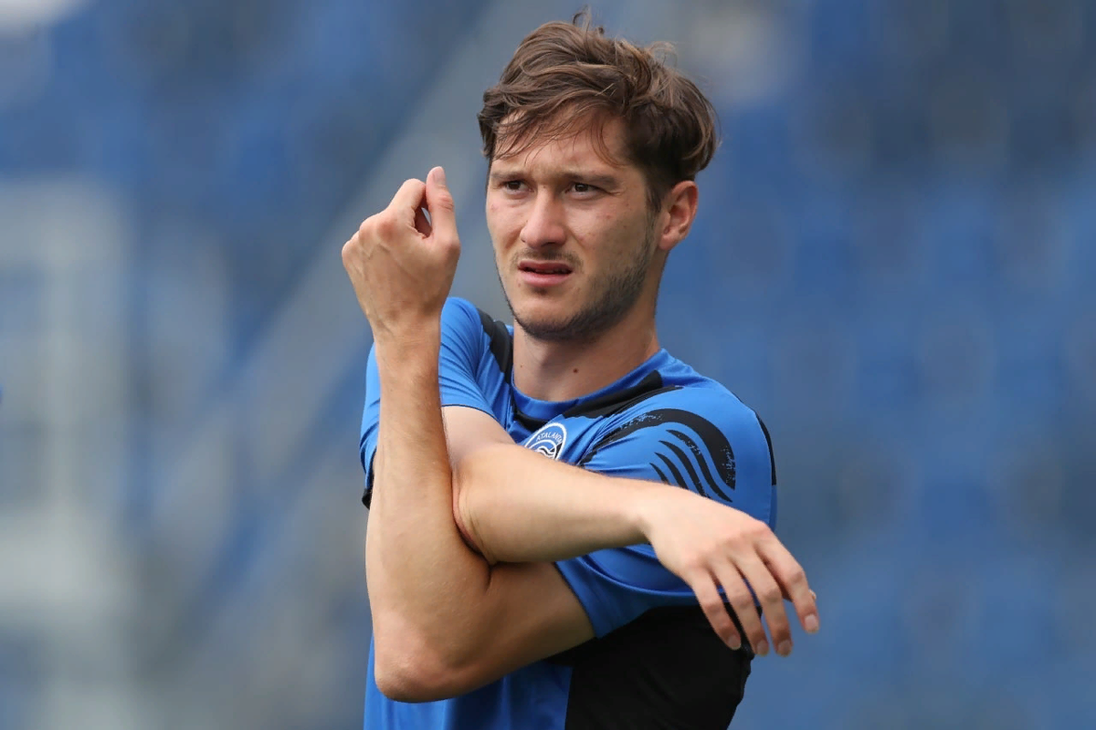 Алексей Миранчук не сумел перейти в "Милан", а хорват Никола Влашич в "Вест Хэм" - успел. Маленький штрих может повлиять на настроение обоих .Насколько важны в игре Россия-Хорватия будут такие вот полутона?