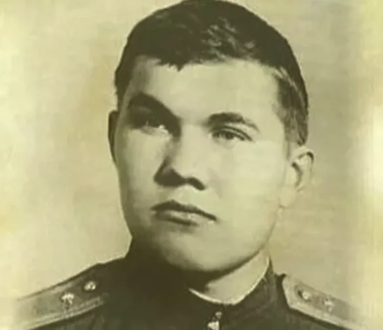 Александр Лебедь