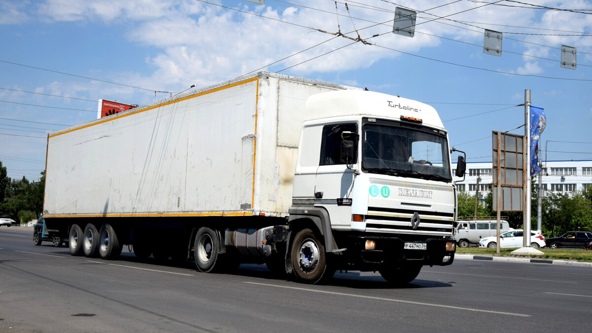     Водителям большегрузов, нарушающим правила движения по городским магистралям в жару, в городе-спутнике Волгограда ужесточат наказание, сообщили в пресс-службе мэрии Волжского.