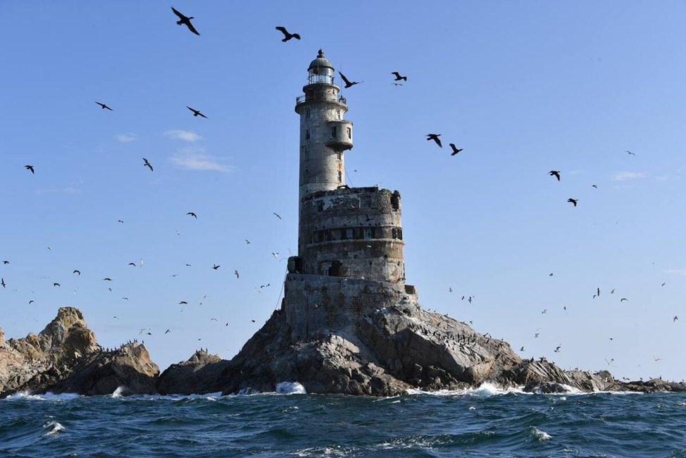 Маяк Анива о. Сахалин, мыс Анива. Источник изображения: dzen.ru/media/cyrillitsa.ru