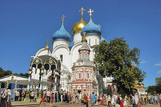 Туристический экспресс прибыл в Сергиев Посад.