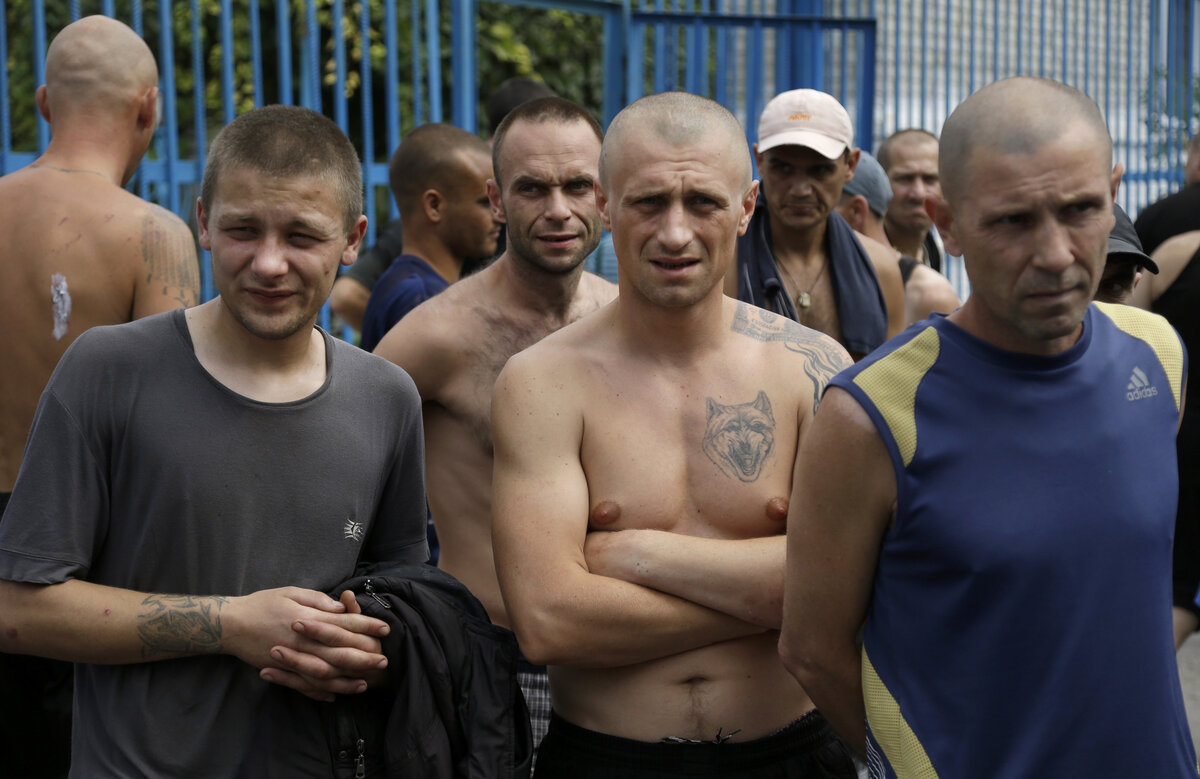 Зона фото. Зеки. Зеки в тюрьме. Российские зеки. Зеки на зоне.