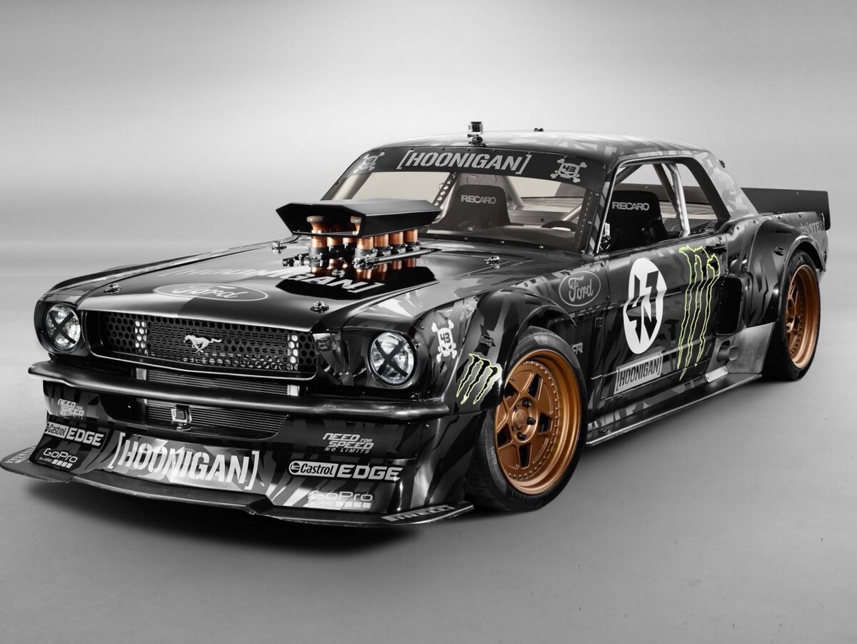 Созданный Ford Mustang Hoonigan 845 л.с.
