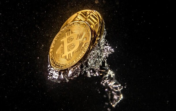 Источник: https://korrespondent.net/business/financial/3912444-kurs-bytkoyna-poslednye-novosty