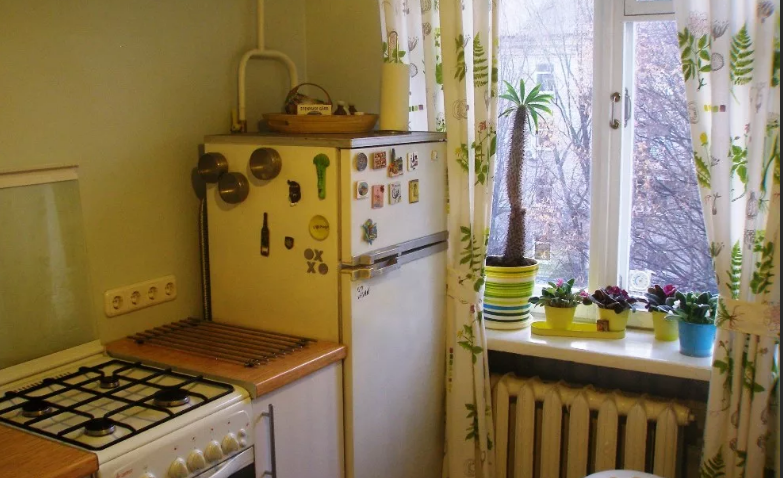 приблизительно стандартное расстановка кухни