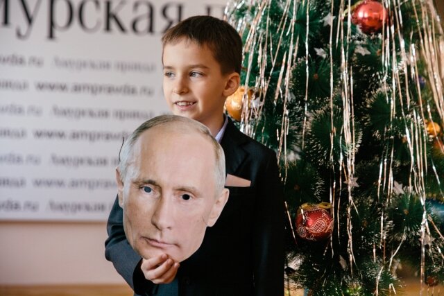 Подарки и сувениры с изображением В.В. Путина