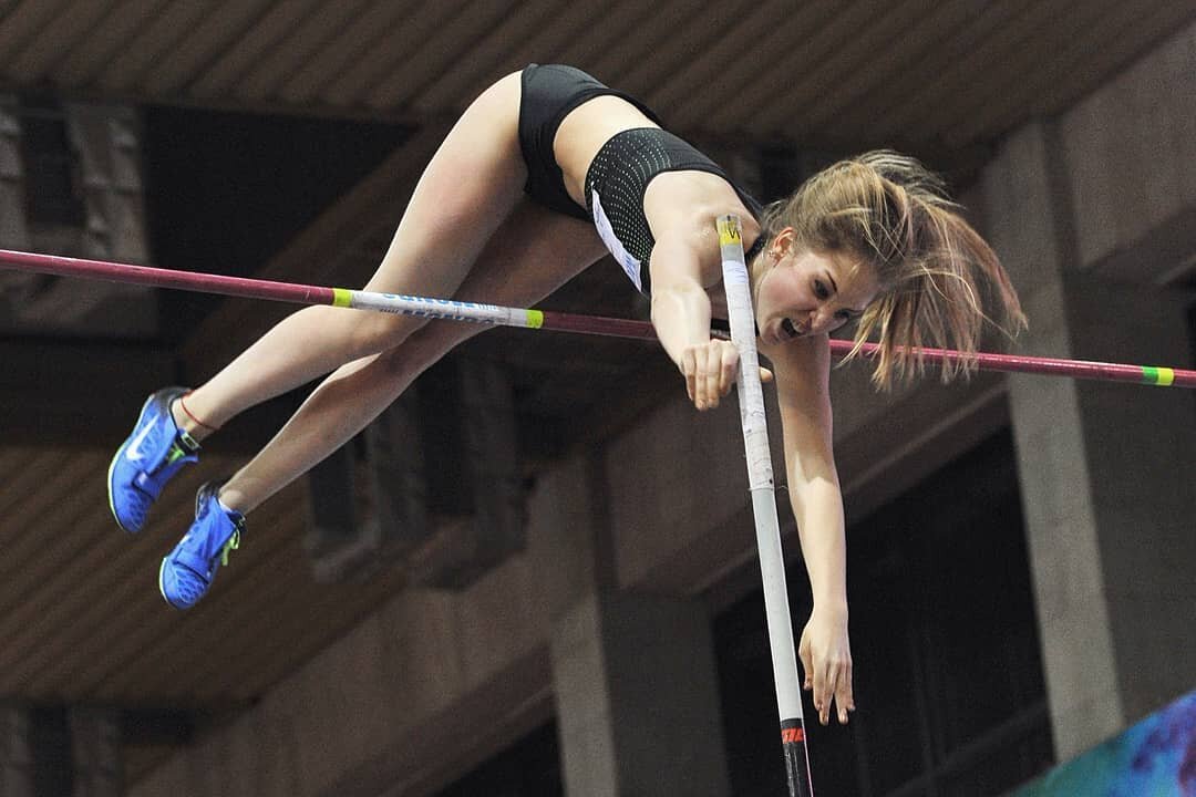 Malacova Pole Vault