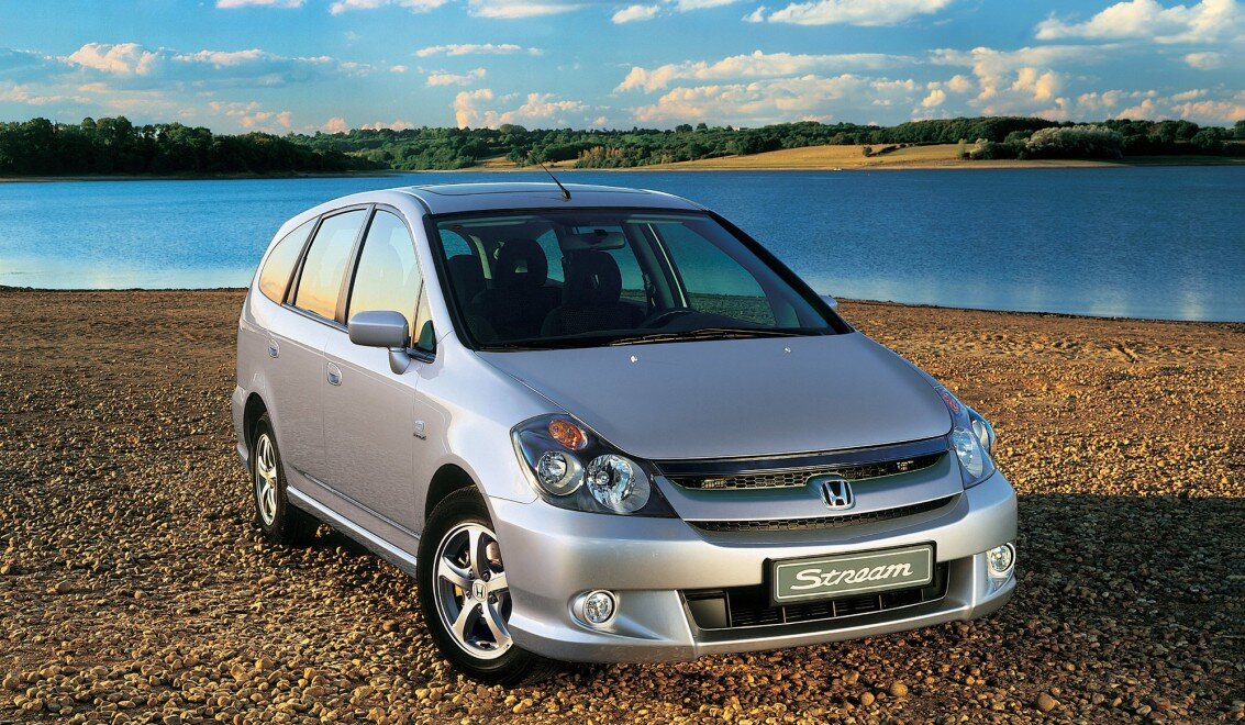 Honda Stream. Фотография  взята с сервиса Яндекс Картинки.