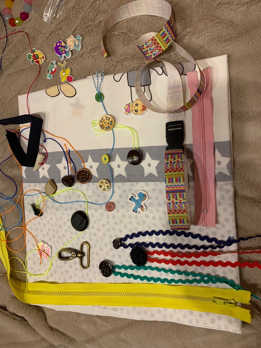 Даже лишняя фурнитура осталась 