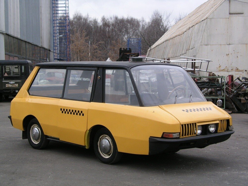 FSO Syrena Microbus Prototype