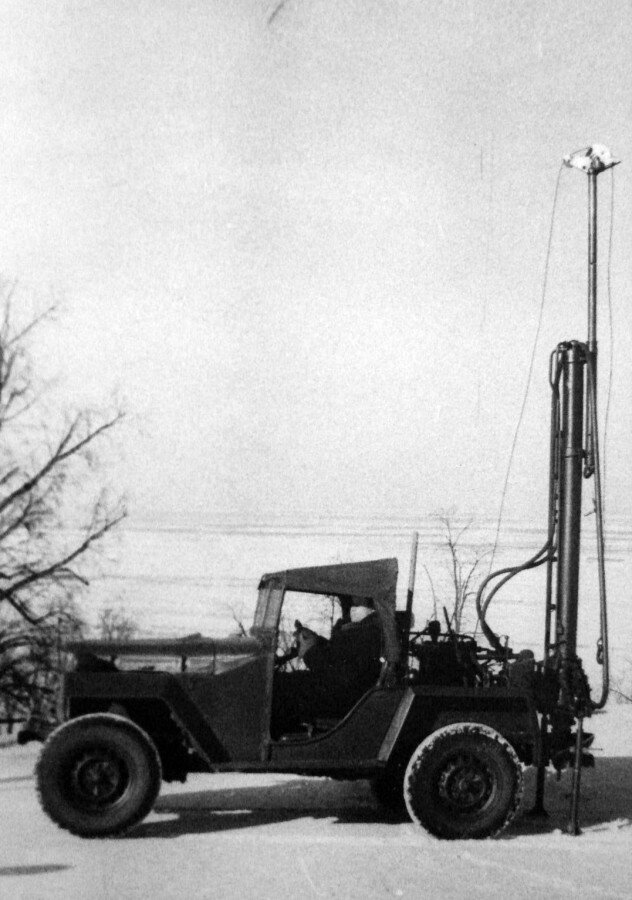 БКГМ-АН-67 перед бурением. Источник: https://ic.pics.livejournal.com/lischita/26575927/356264/356264_900.jpg