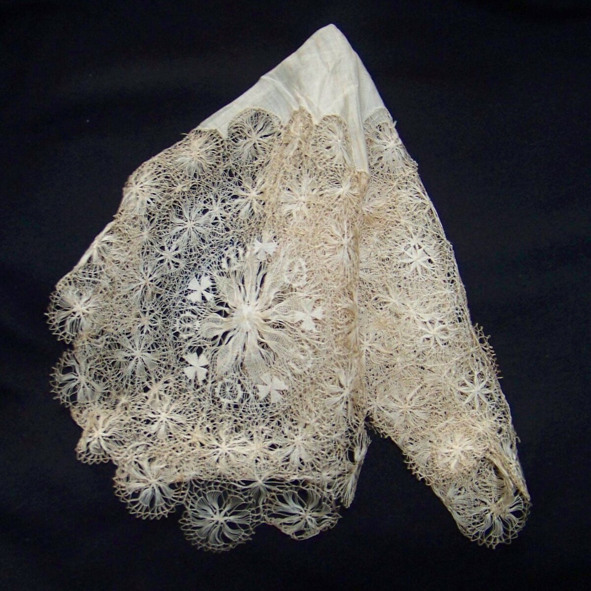 Функционал - никакой, зато красиво. 