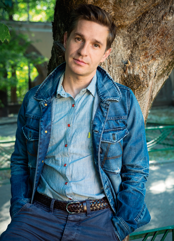 Александр Ратников