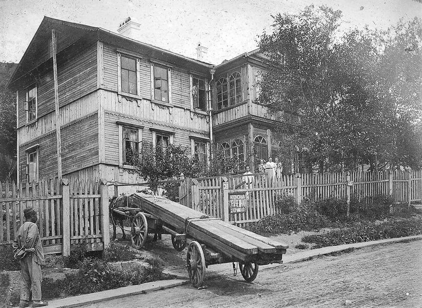 Пушкинская улица Владивостока, 1903 год, источник: http://www.arhiv-pk.ru/vladivostok_160_part_1.html