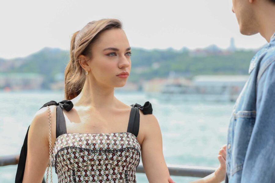 Ализе (Эйлюль Тумбар) (источник: 2datyvyhoda.ru)