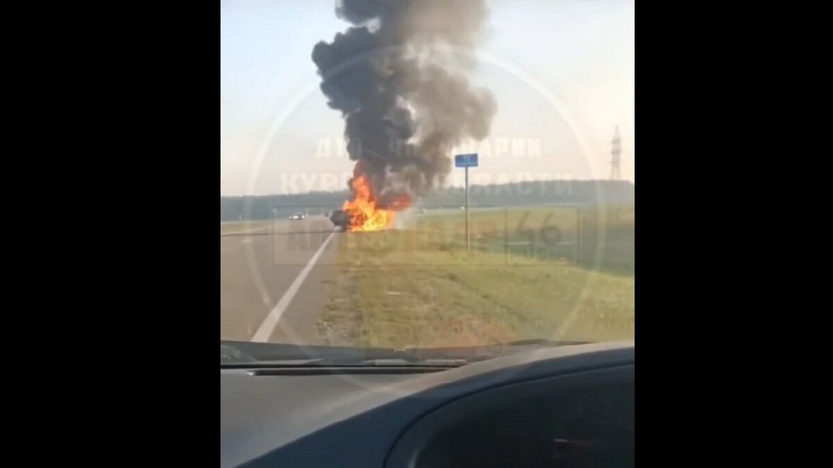    В Курской области автомобиль ВАЗ-2114 загорелся на трассе