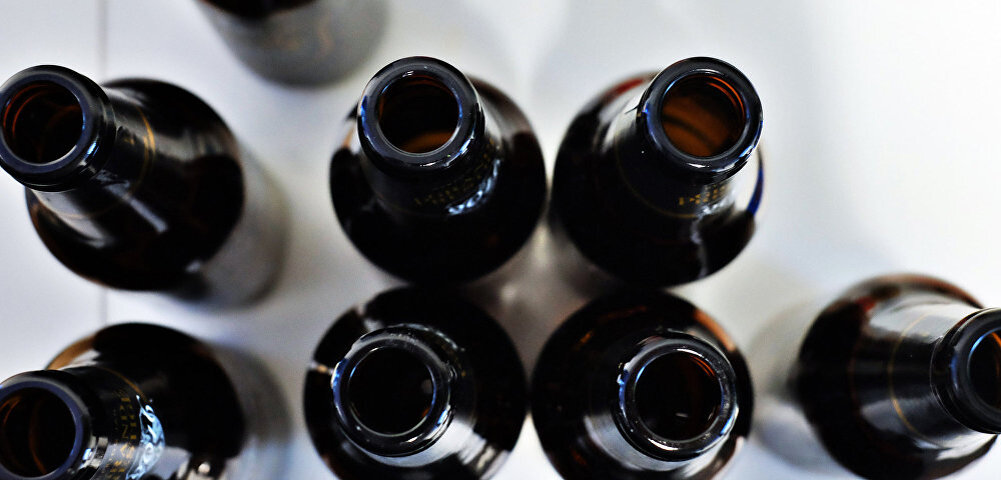 Финское издание Ilta-Sanomat сообщило, что цены на ряд алкогольных напитков в Швеции ниже, чем в Эстонии. О том, как это повлияет на туристические потоки, порассуждал Baltnews.ee.