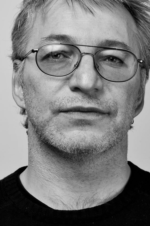 Дмитрий Булатов - теоретик искусства, куратор, художник. Живет в Калининграде.