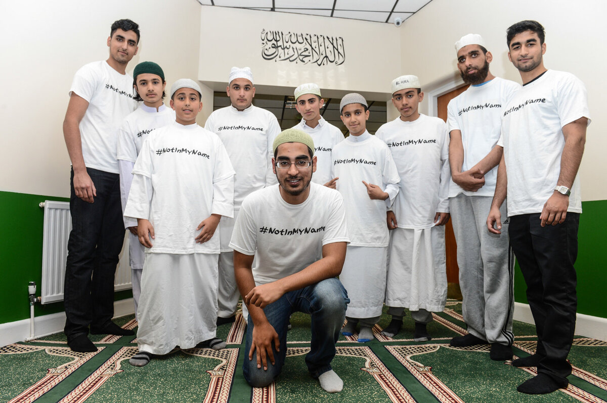 © ISISNOTINMYNAMEАкция Not in my name