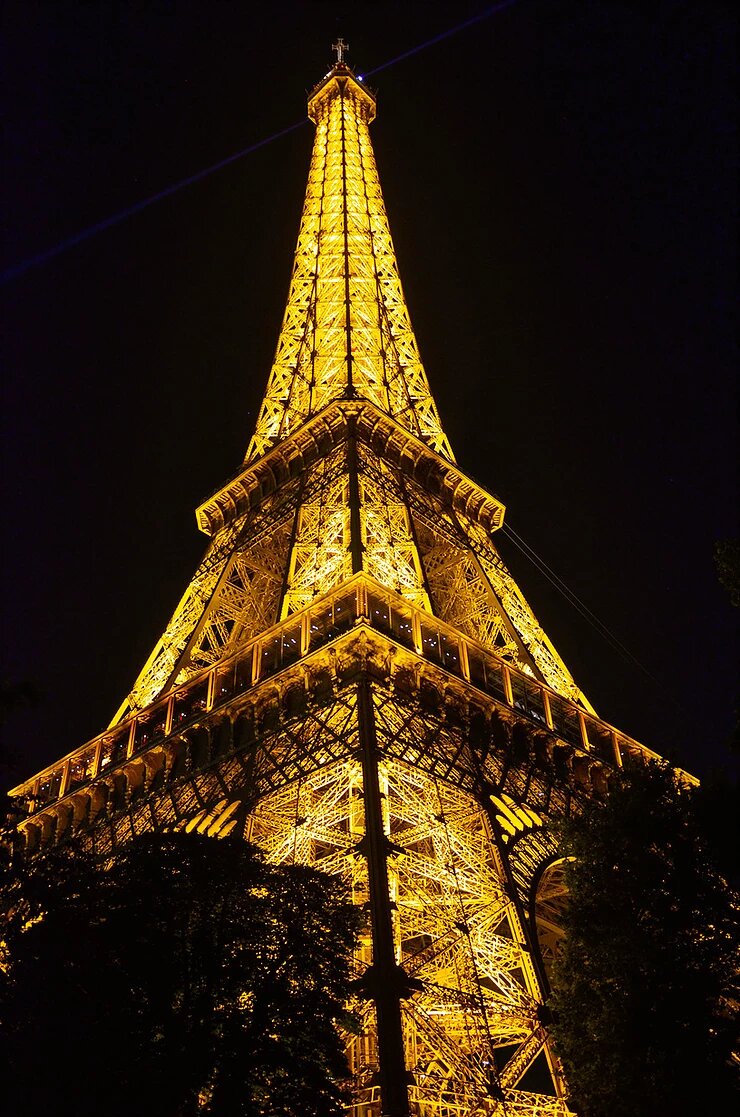 Эйфелева башня