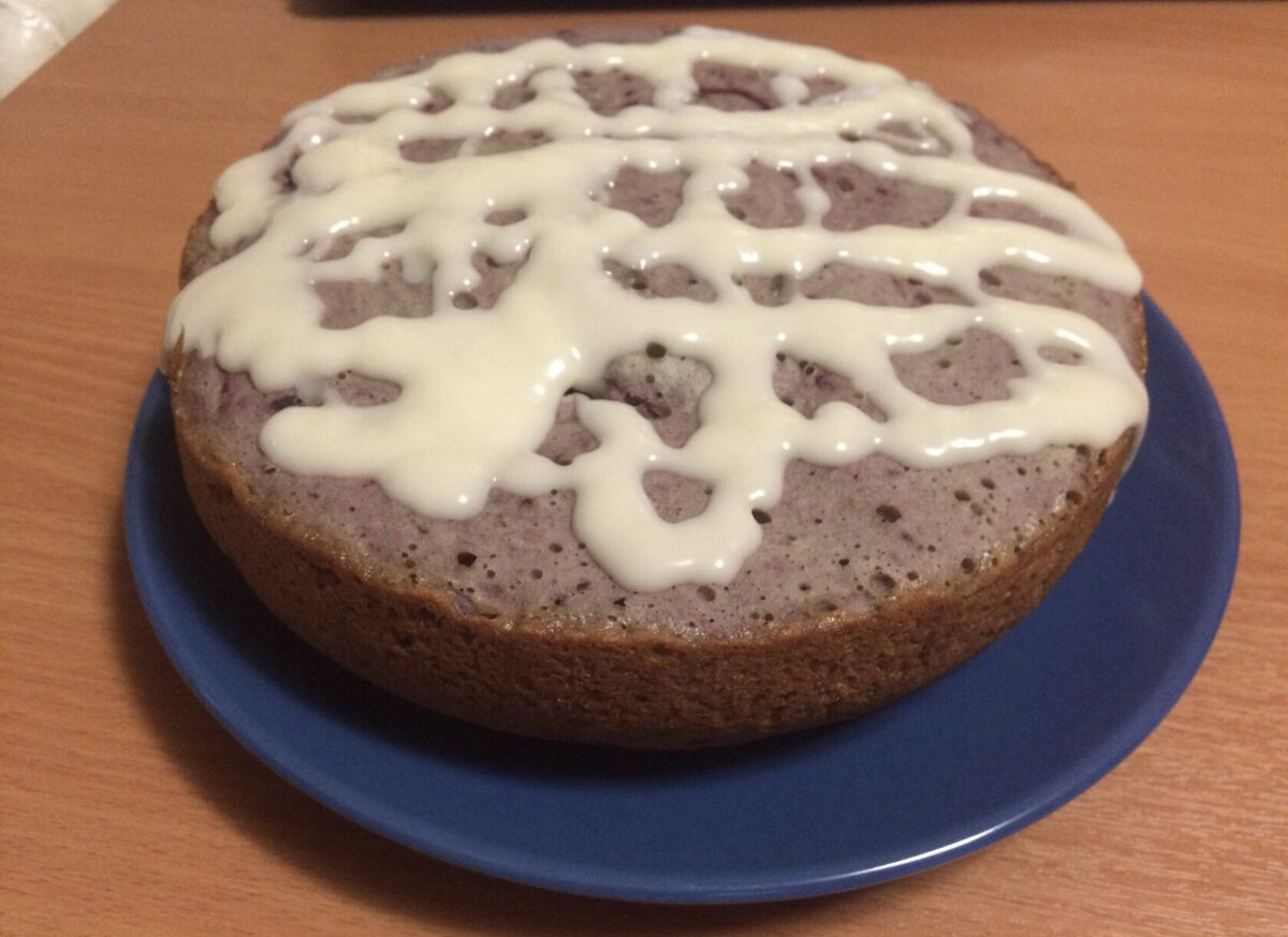 ягодная шарлотка.