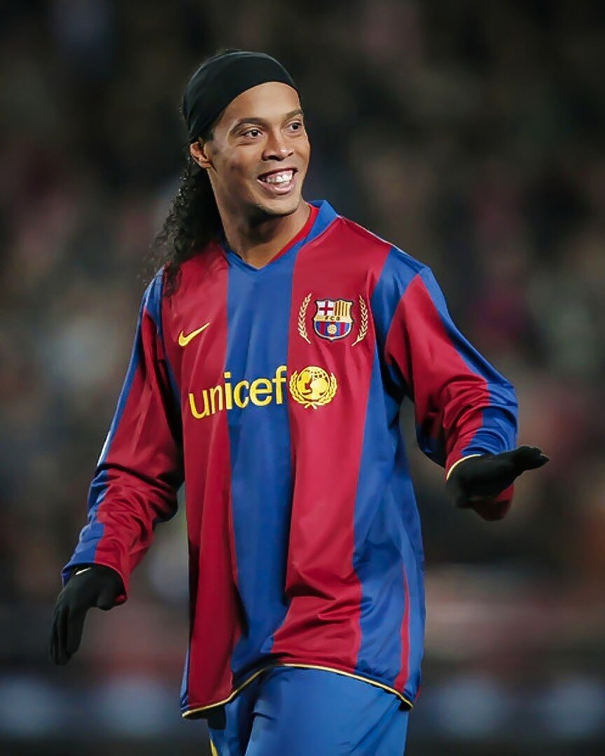 https://www.instagram.com/ronaldinho/