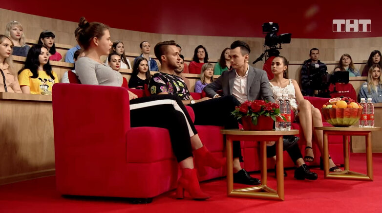 Лёша готов предоставить своё жильё молодой семье
Фото: Кадр шоу "Бородина против Бузовой"