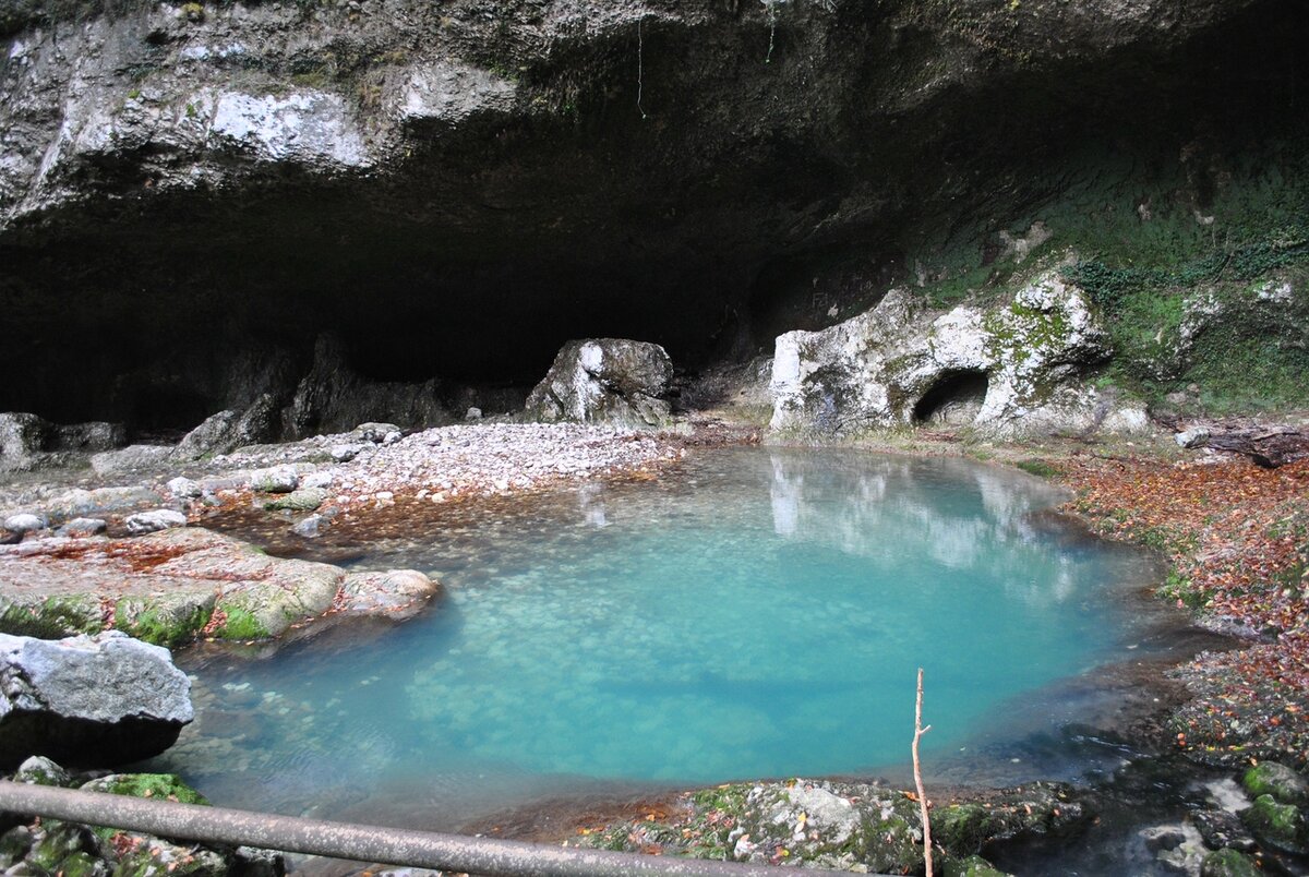 Водопад пасть дракона сочи фото