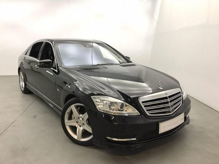 Mercedes S-class 2009